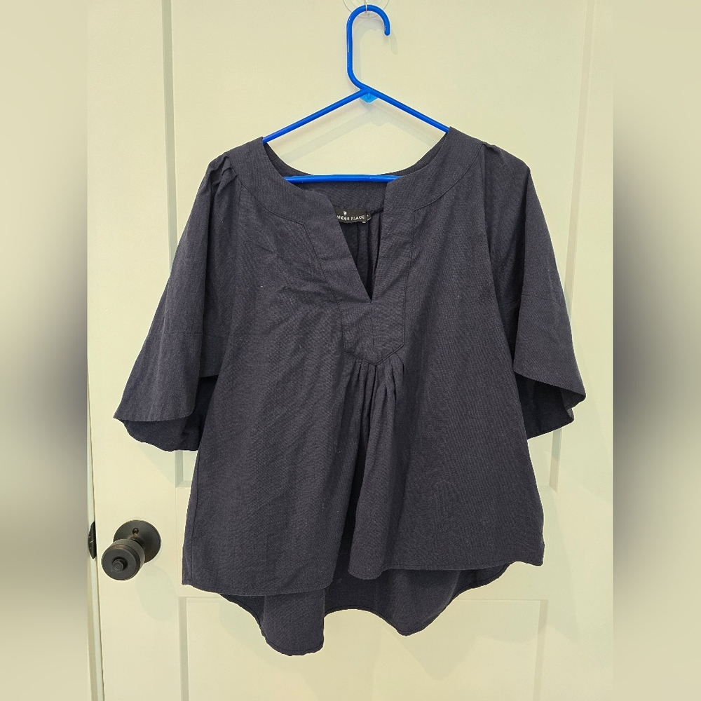 Pomander Place Navy top